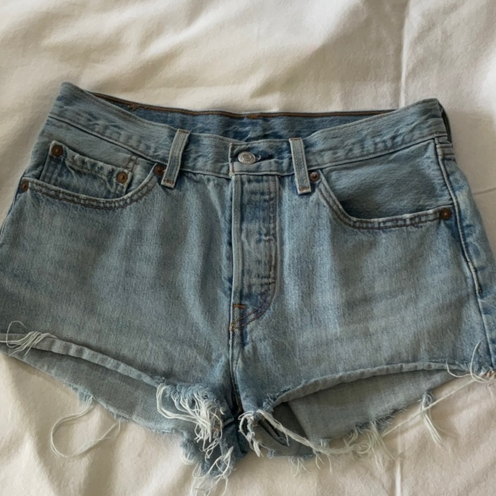 Levi’s 501 womens denim shorts